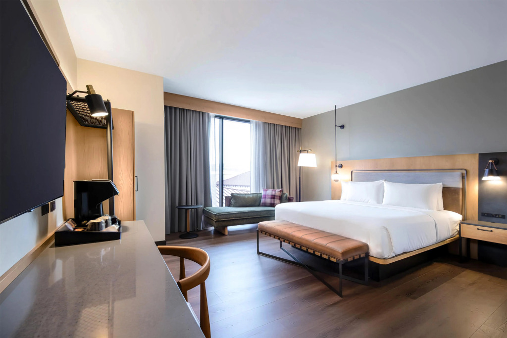 The Key Hotel Dubuque, Tapestry Collection By Hilton