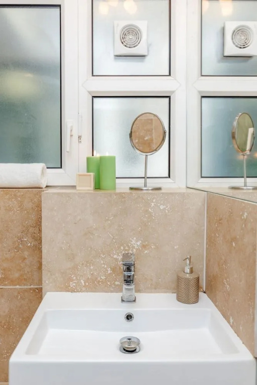 New Apartment Liverpool Street Brick Lane