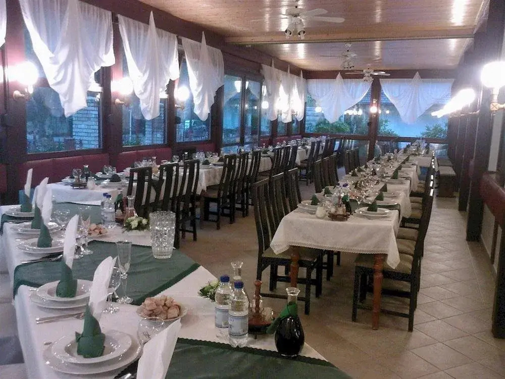 Park Hotel és Étterem