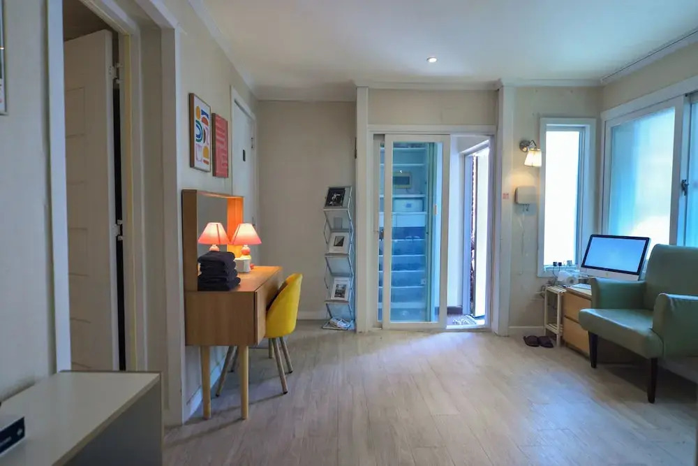Helloworld guesthouse