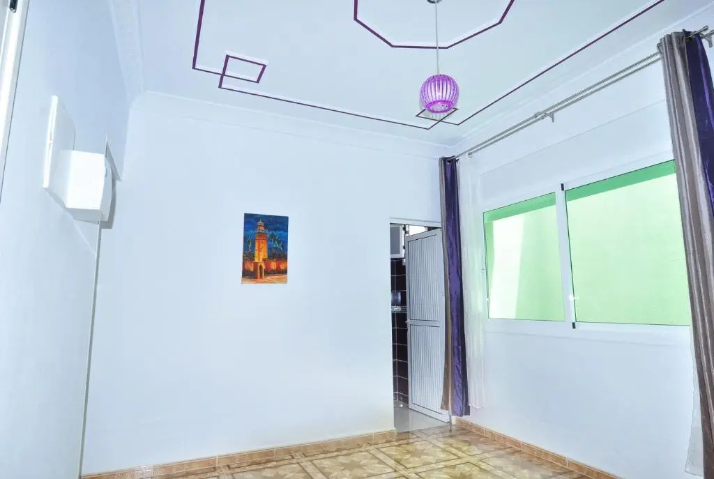 Appartement 2 chambres tout confort, Plage de SAÏDIA à 700m, CLIM, WIFI, parking gratuit