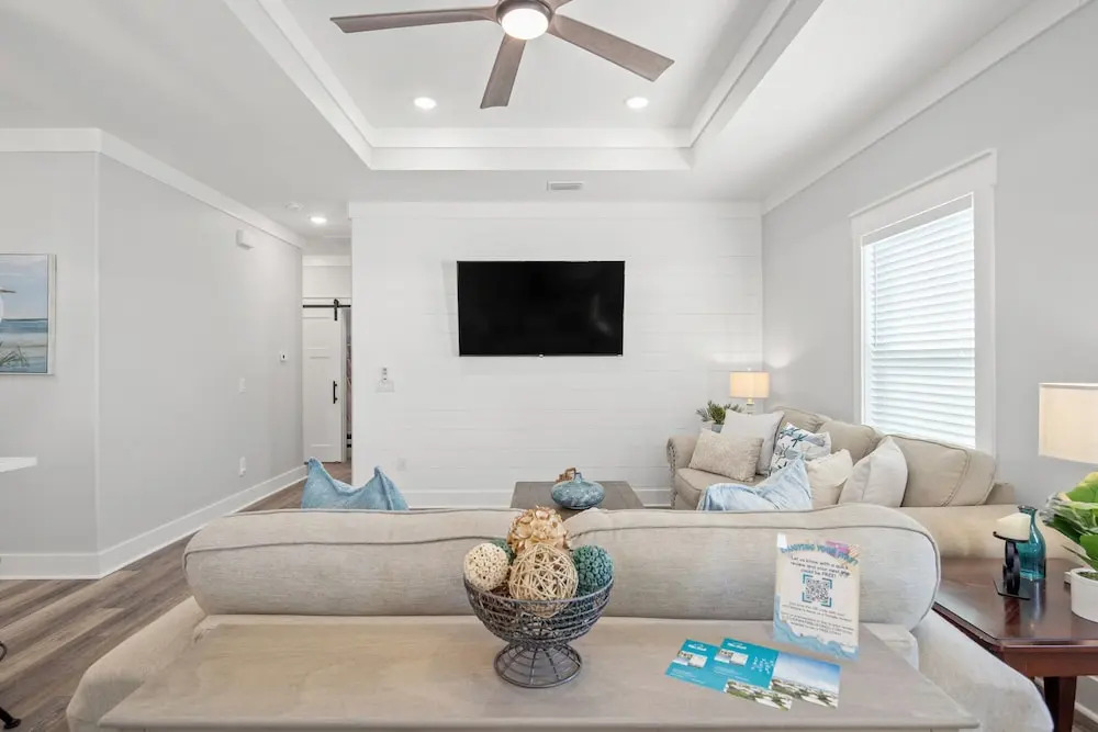 Laguna Haven! 3BR 2BA Sleeps 7! Your Perfect Escape!