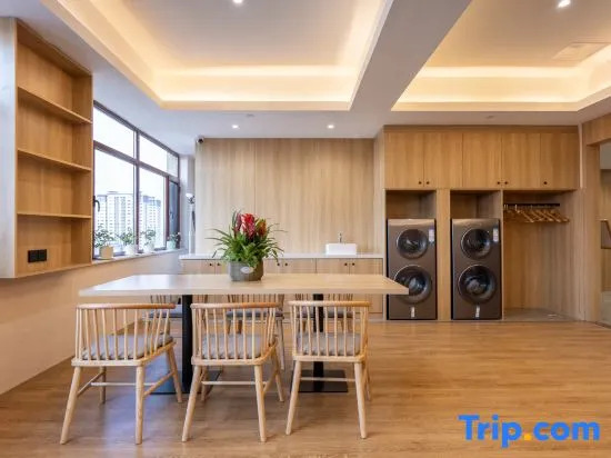 James Joyce Coffetel Hotel (Tangshan Bei Damai Square)