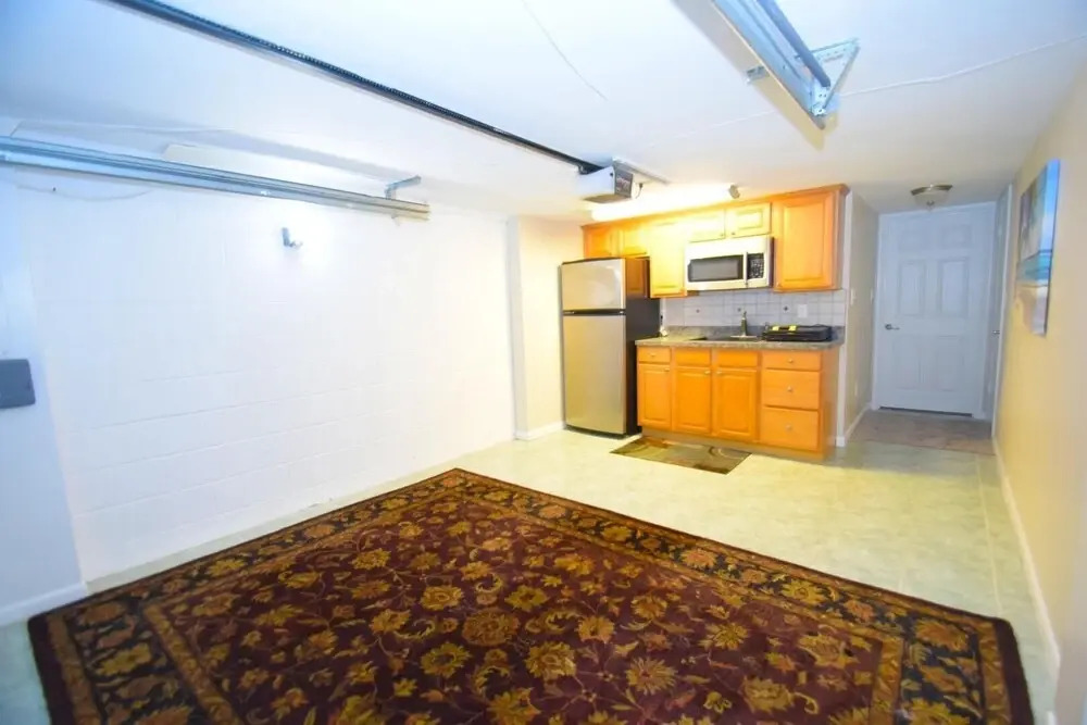 Harbour Island 21c 2 Bedroom Townhouse by RedAwning