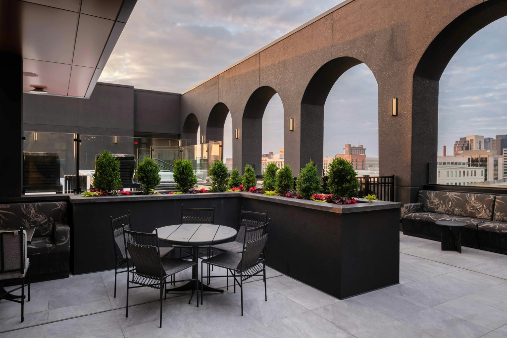 Hotel Bourre Bonne Louisville, Curio Collection by Hilton