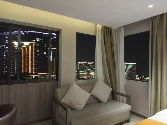 Countryside Yaqing Hotel (Shantou High-speed Railway Station Xinjin Food Plaza)