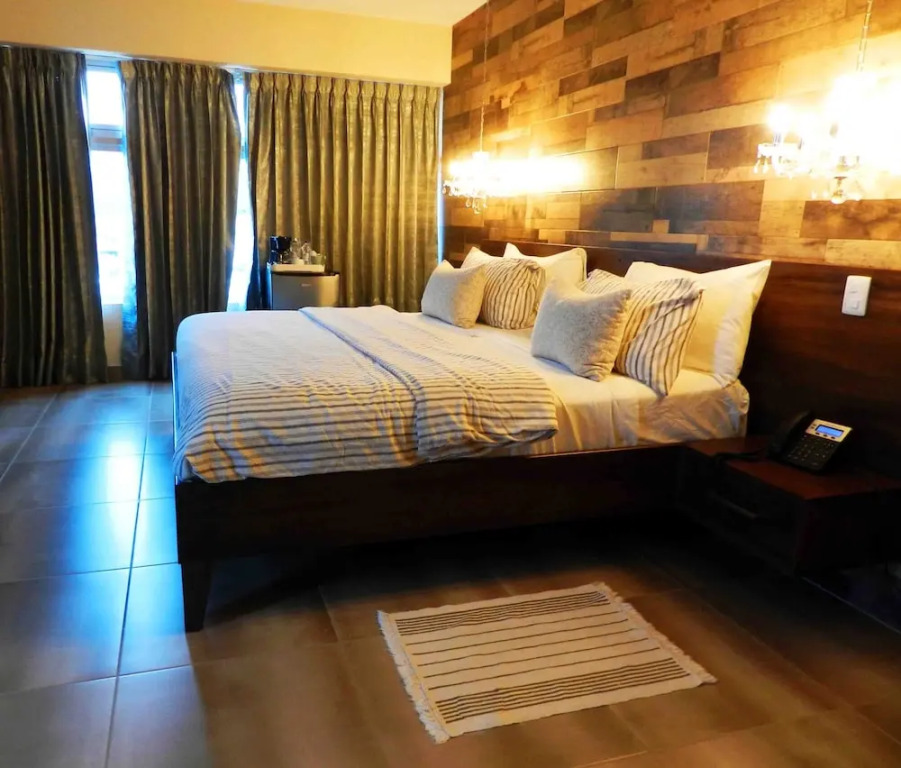 MON Hotel Boutique