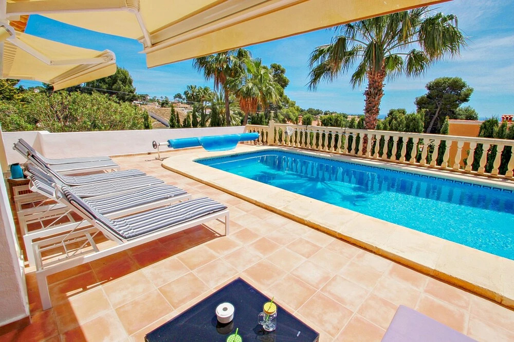 Michelle - sea view villa with private pool in Benissa