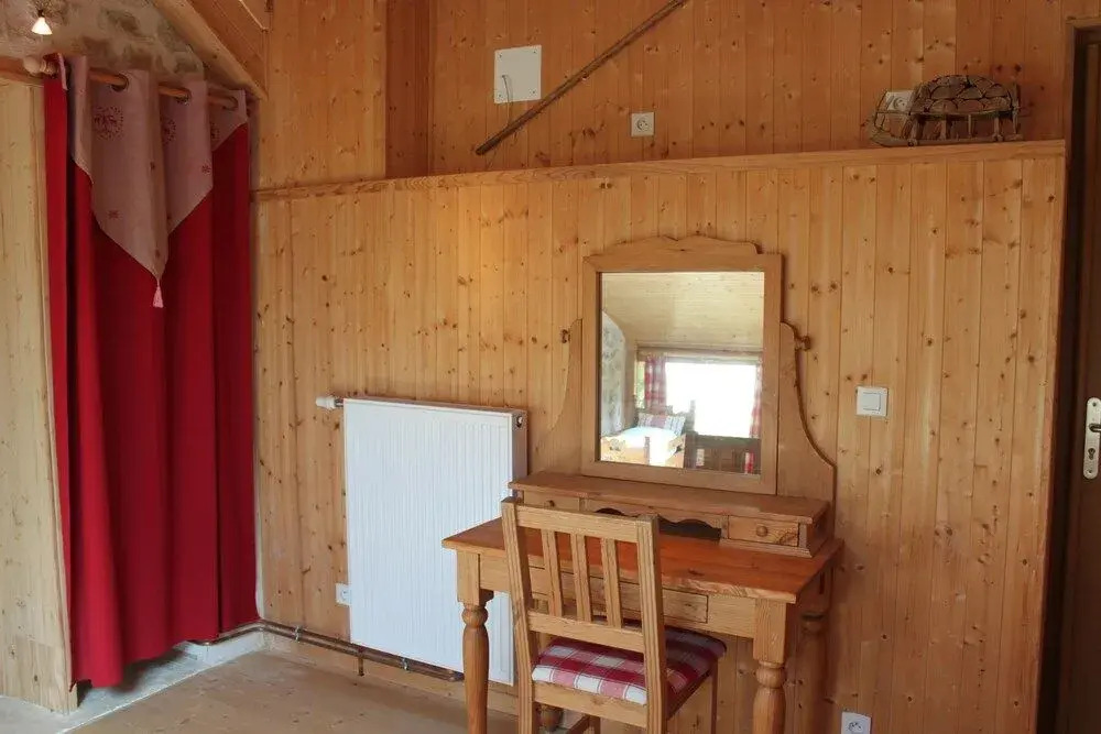 VALRELEY, chambres et table dhôtes eco-friendly avec bain nordique au sud du massif du Jura
