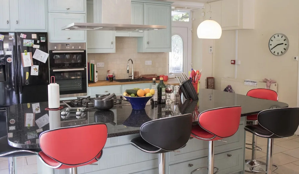 The Grange Guesthouse, Cefn-Coed