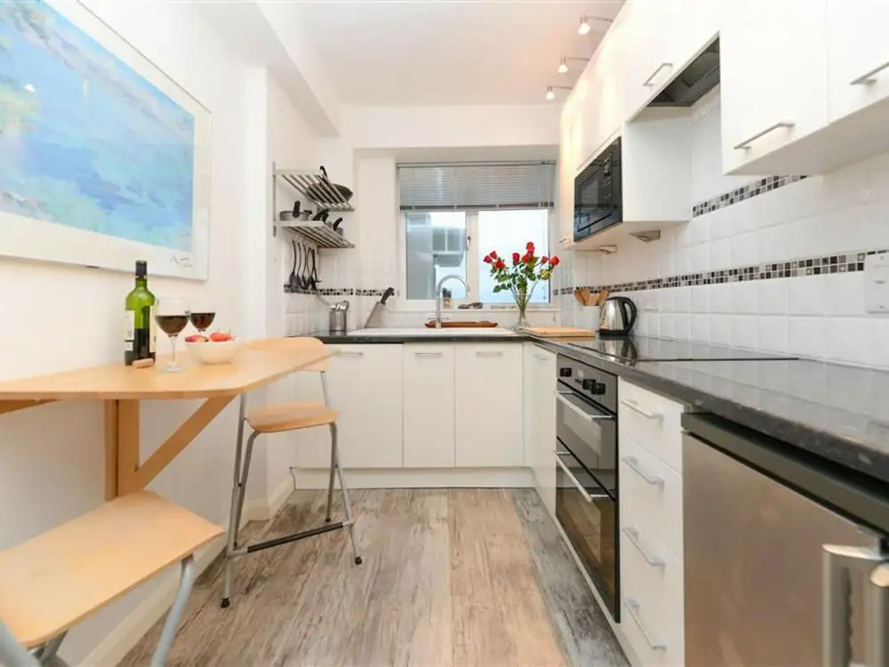 This Seafront Forth Floor Apartment Allows for Fantastic Seaviews From the Balcony
