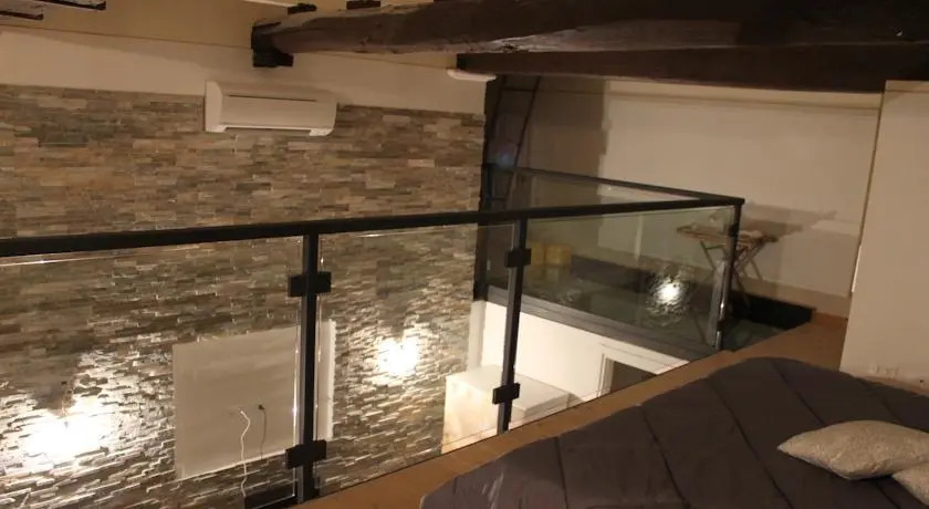 My Room Suite Center