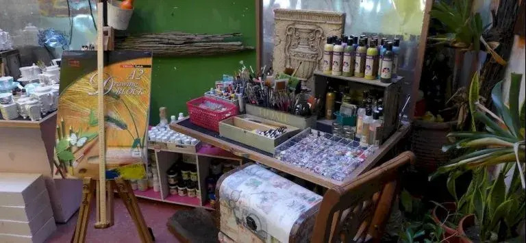 Decoupage Homestay