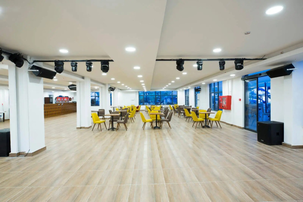 Corina Family Fun Club By Kispet HM