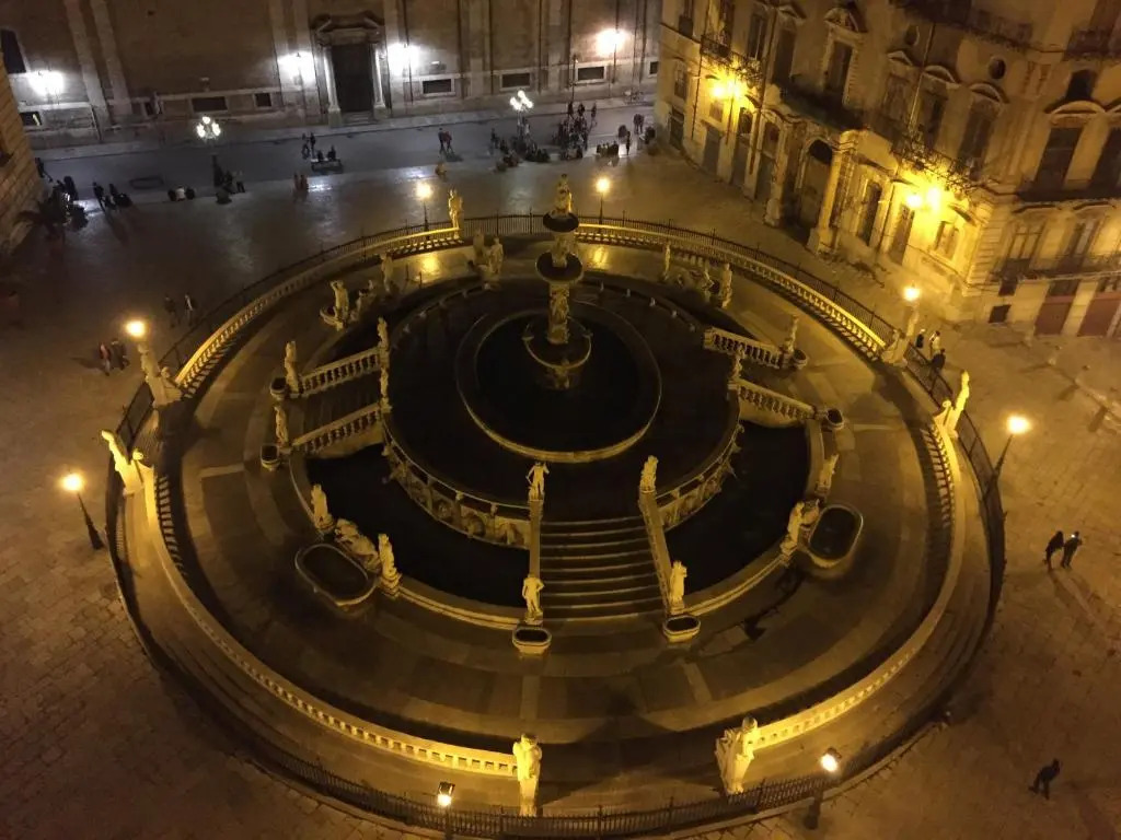 SUITE 188 - Via Roma