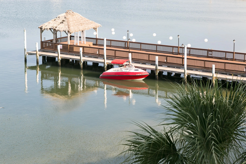 Bay Harbor Hotel