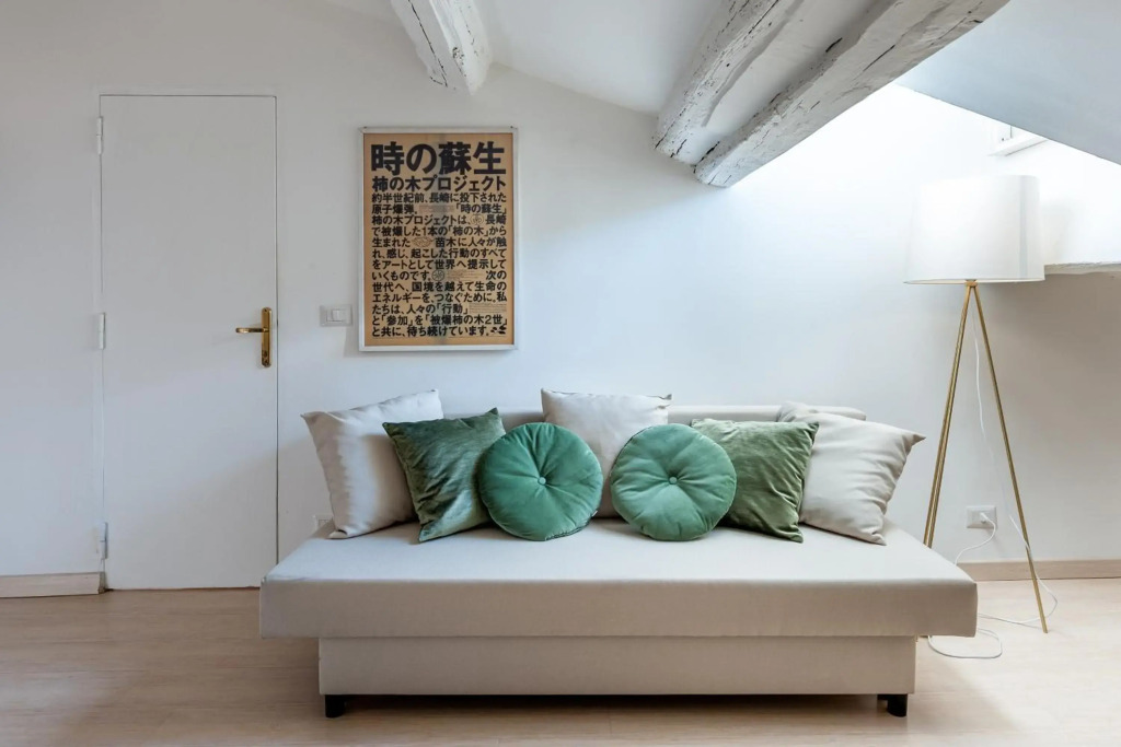 IREX Trevi Fountain Penthouse