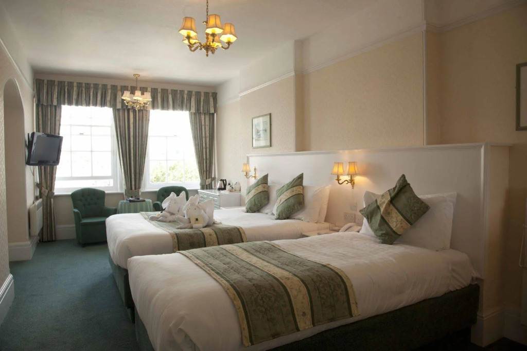 The Falcon Hotel