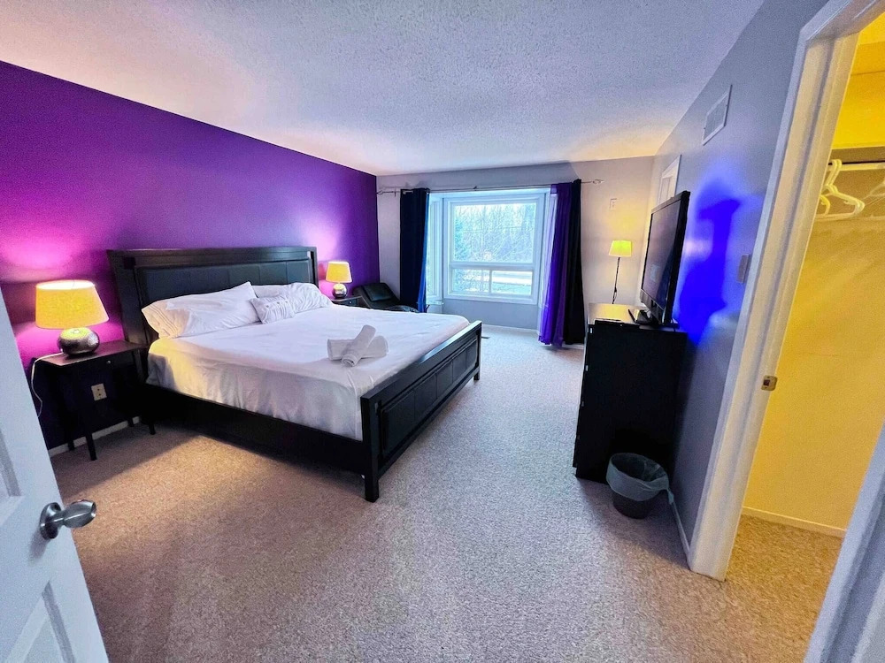 Spacious Family Home Close To Downtown With King Bed Num1