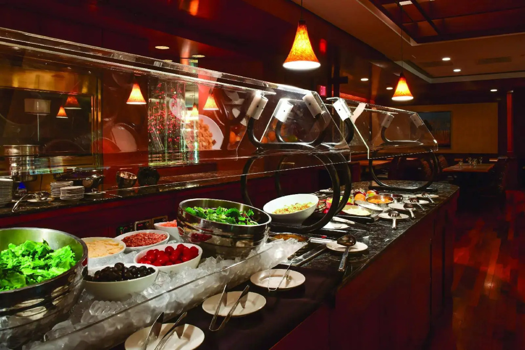 DoubleTree by Hilton Tulsa - Warren Place