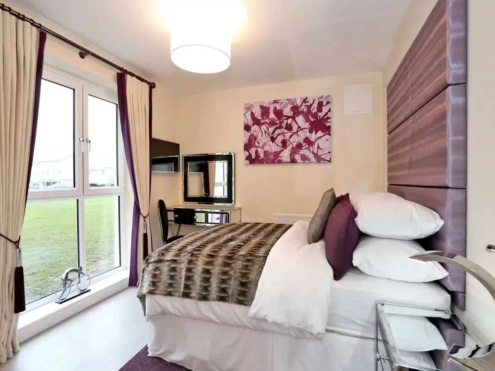 Comfortable Aberdeen Home Just Minutes From the Airport