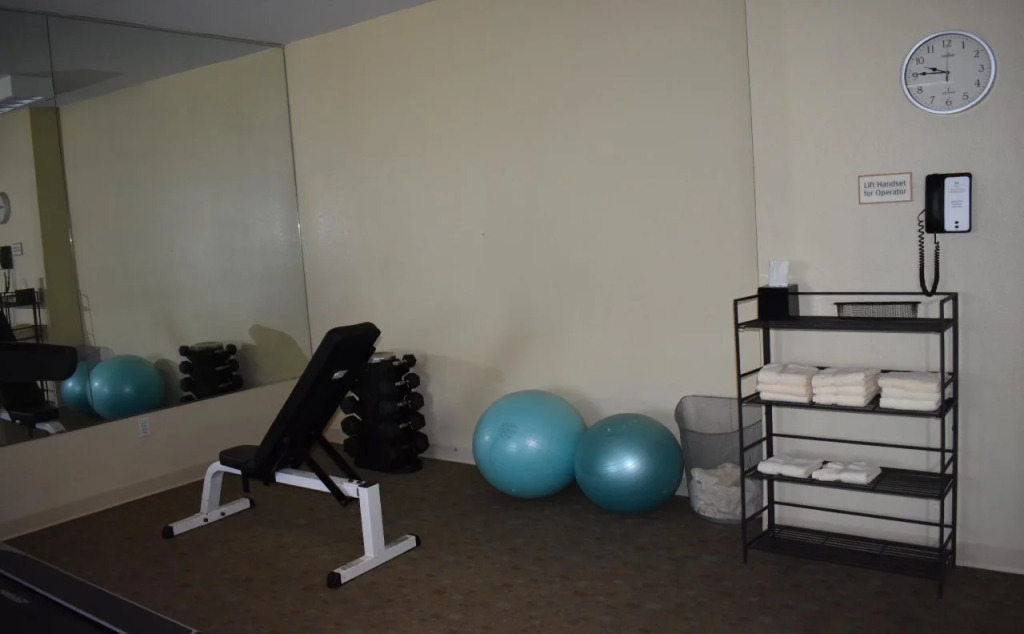 Studio 6 Carlsbad CA