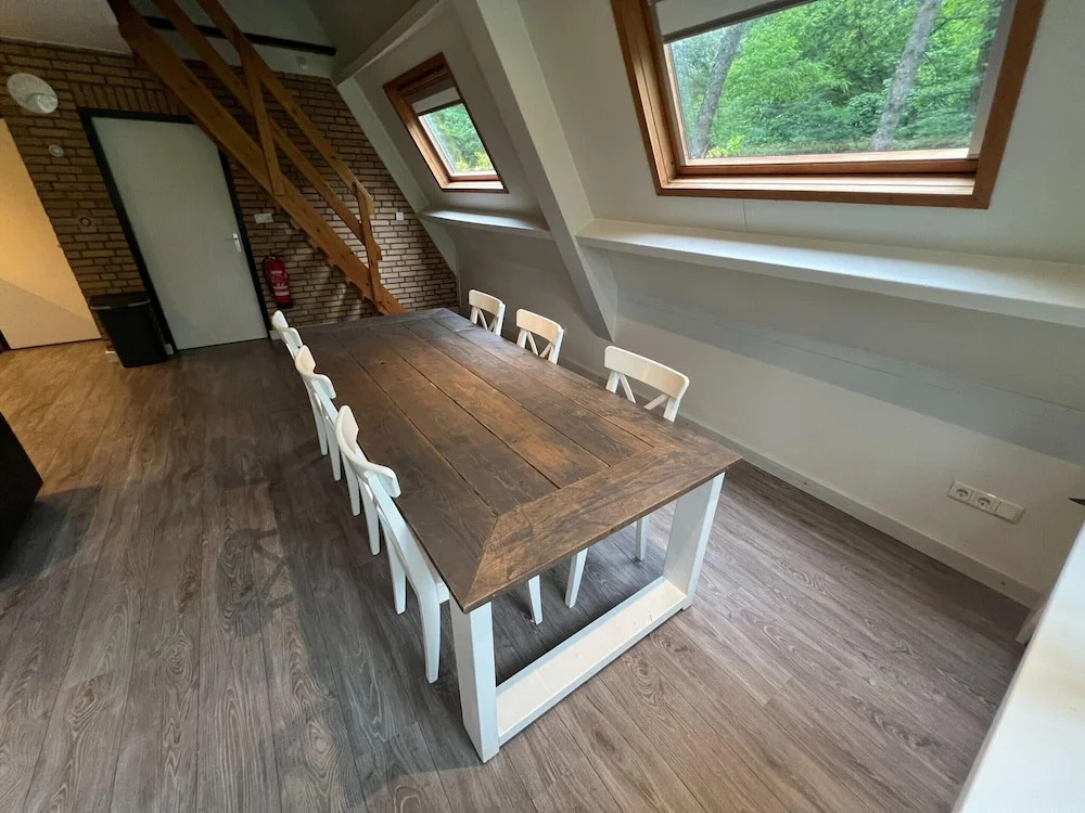 Charming Holiday Home with WiFi