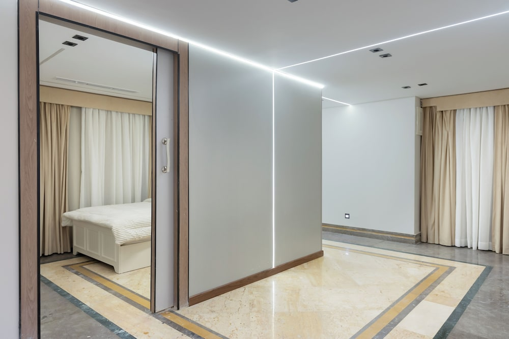 ALSAWAH 4BR Luxury Nile Residence