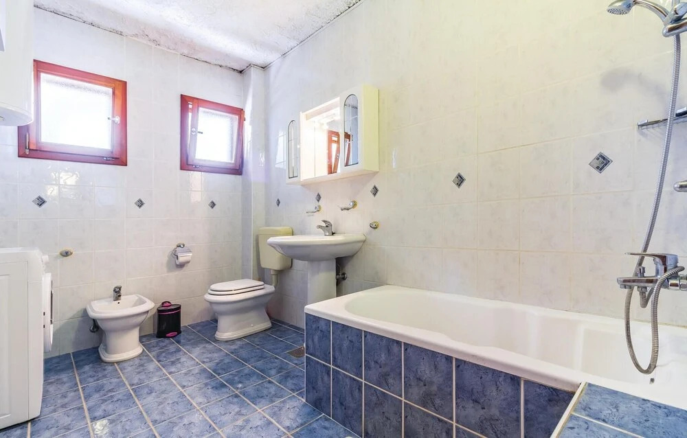 Stunning Home in Premantura With Wifi and 2 Bedrooms