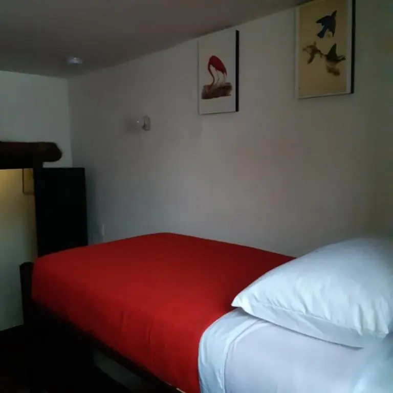 Cedron Hostel