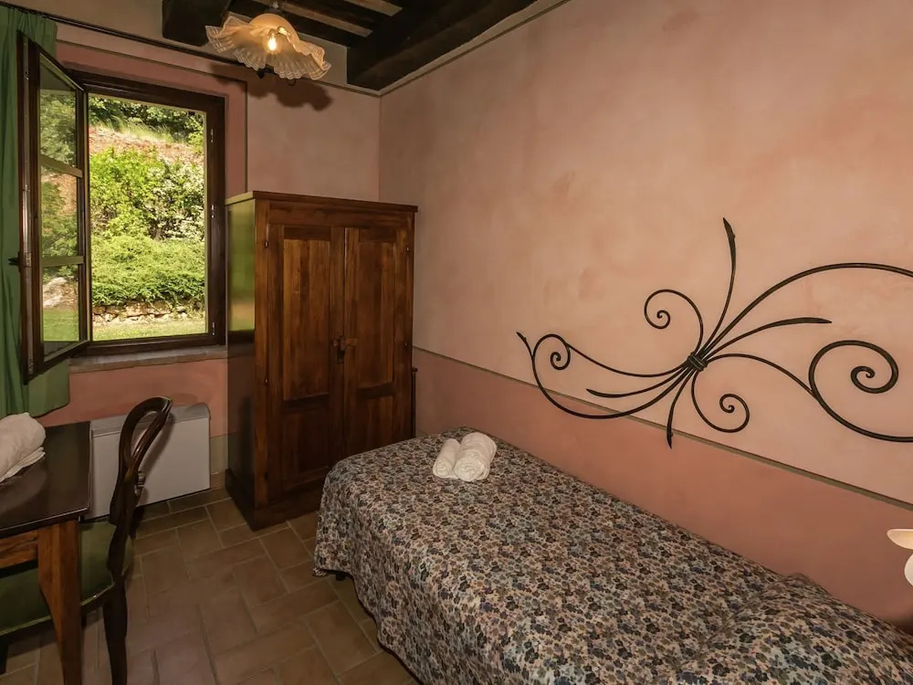 Elegant apartment only 1 hour from Rome