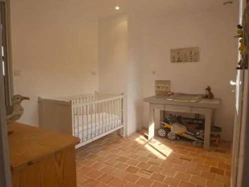 House Spacieuse Villa A 5 Mn A Pied Du Quai De Sauzon.