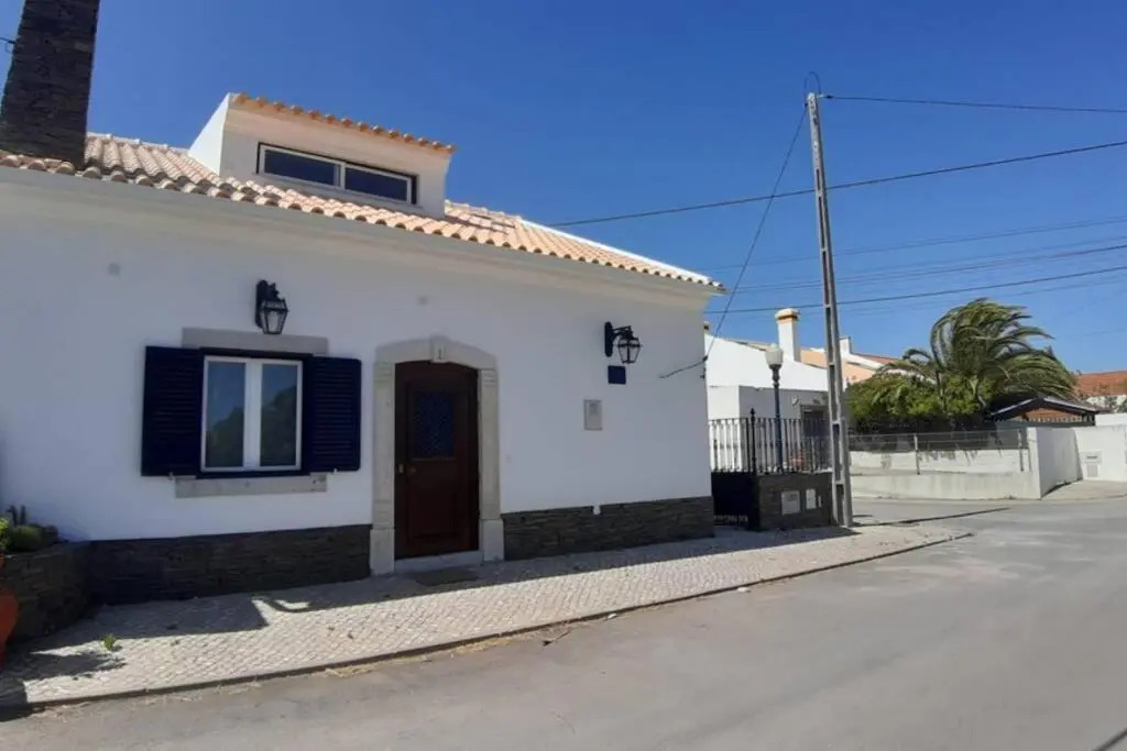 A Casa da Foz Moradia com vista mar