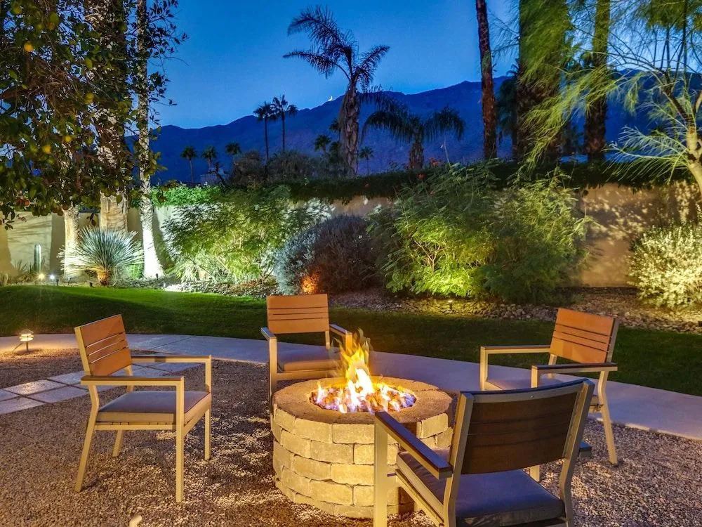 Movie Colony Palms by ACME House Company