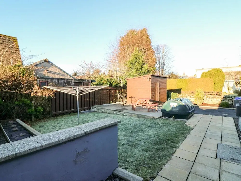 10 Annesley Park