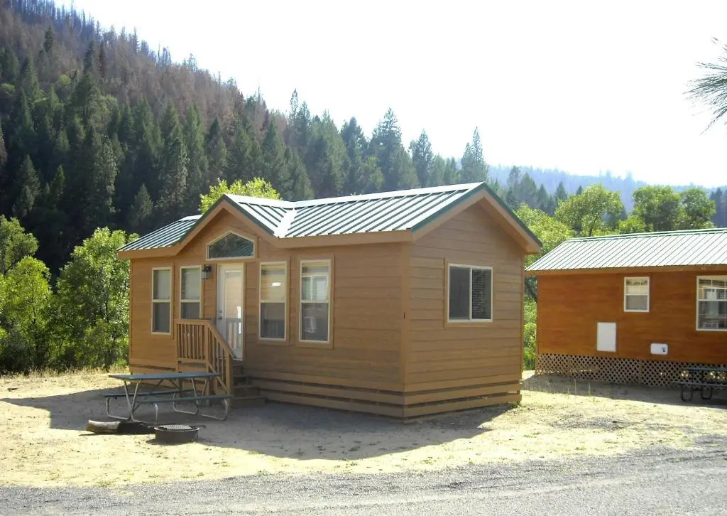 Yosemite Lakes Cottage 49