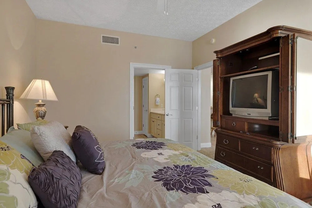 Gulf Crest Condominium #0905 - 2 Br Condo