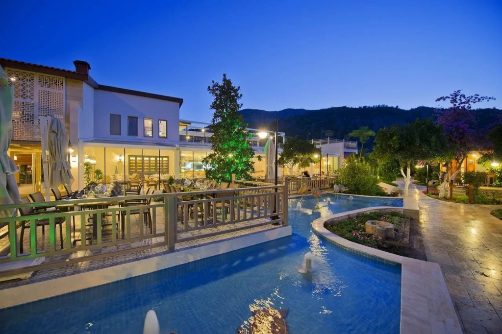 Kimera Lounge Hotel