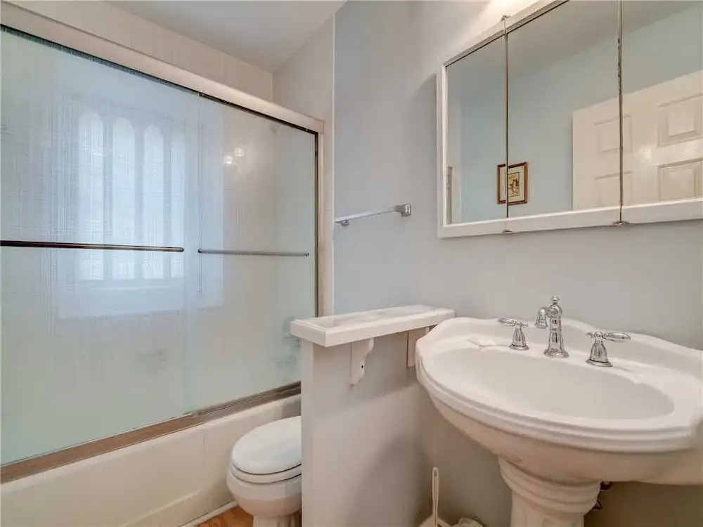 Evian 123 - Two Bedroom Condo