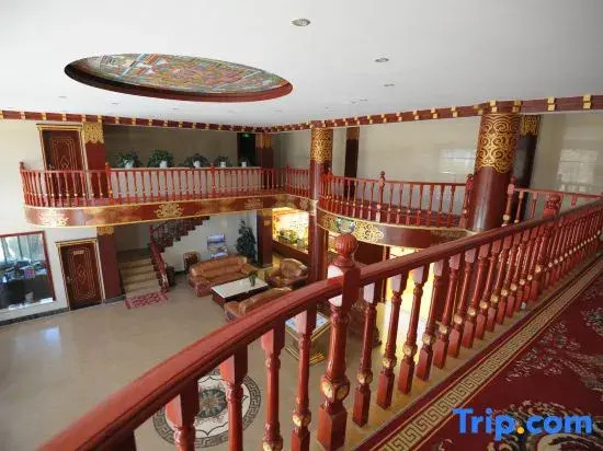 Shangri-La Zangding Mansion