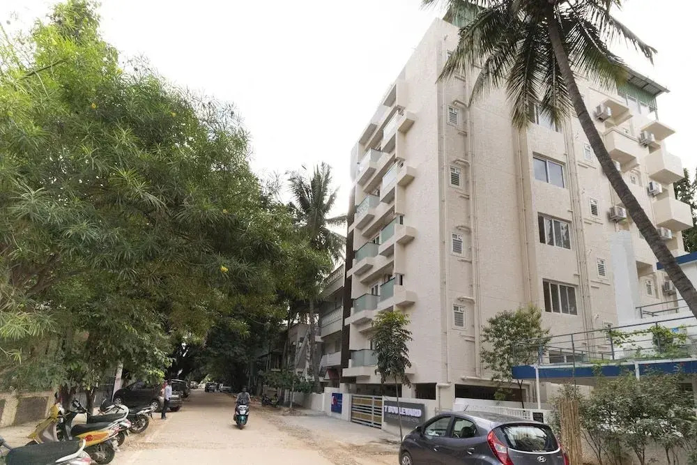 Capital O 46693 7 Boulevard