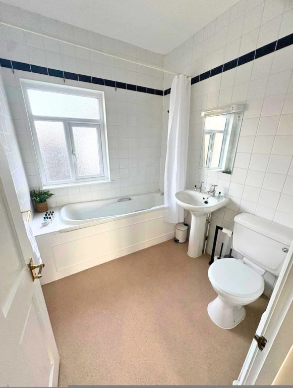 10br - Manor Park Country House Wales