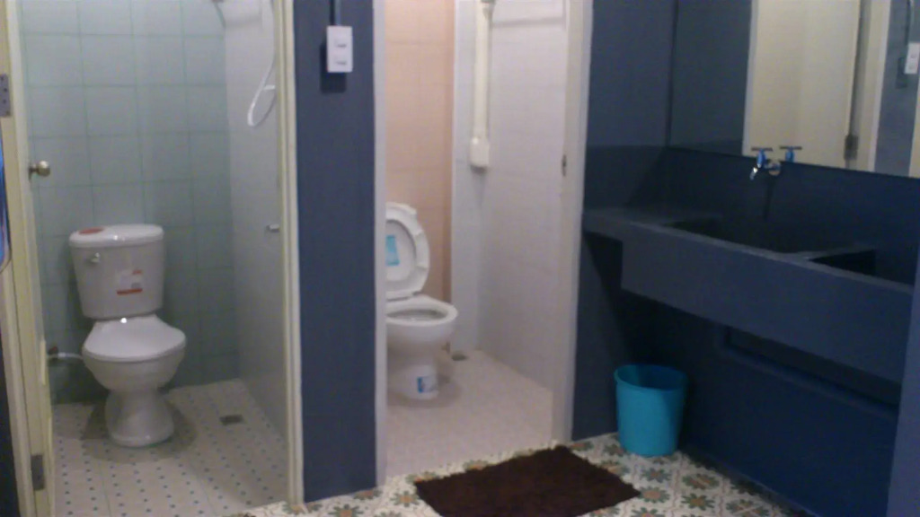 B-trio Guesthouse