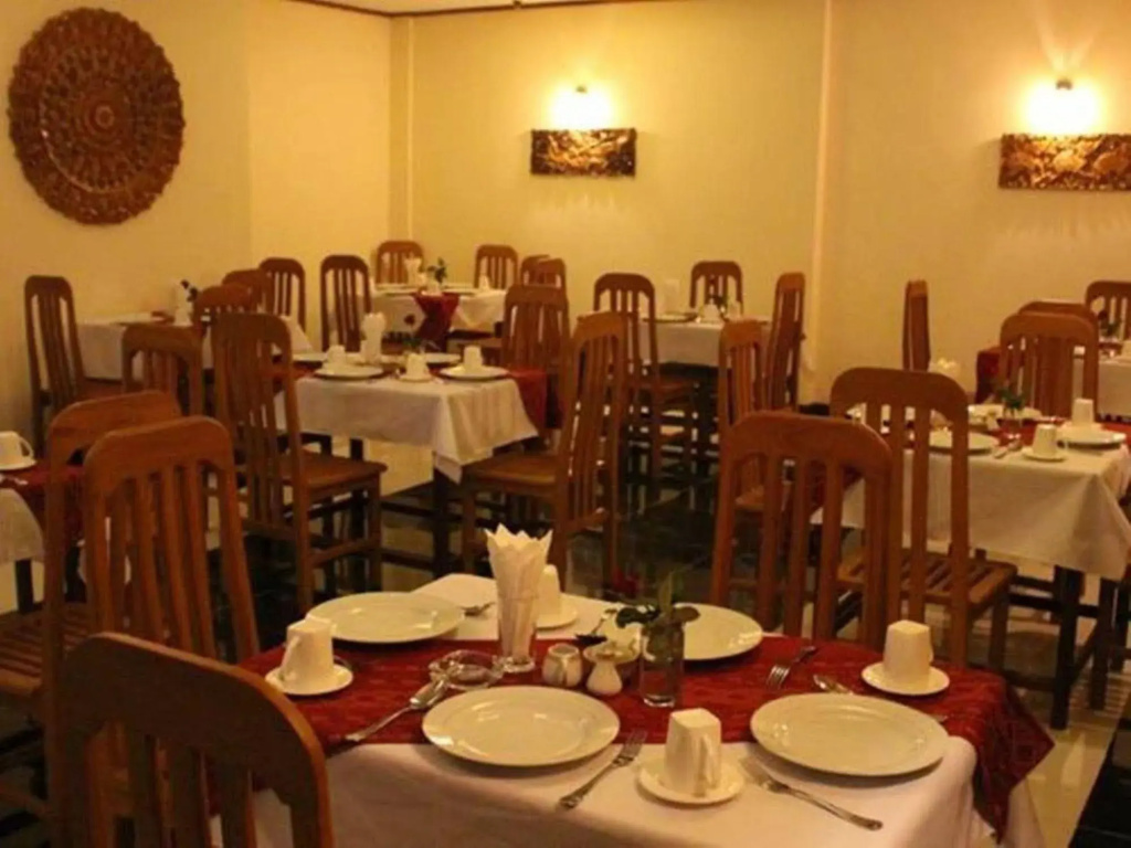 Golden Dream Hotel