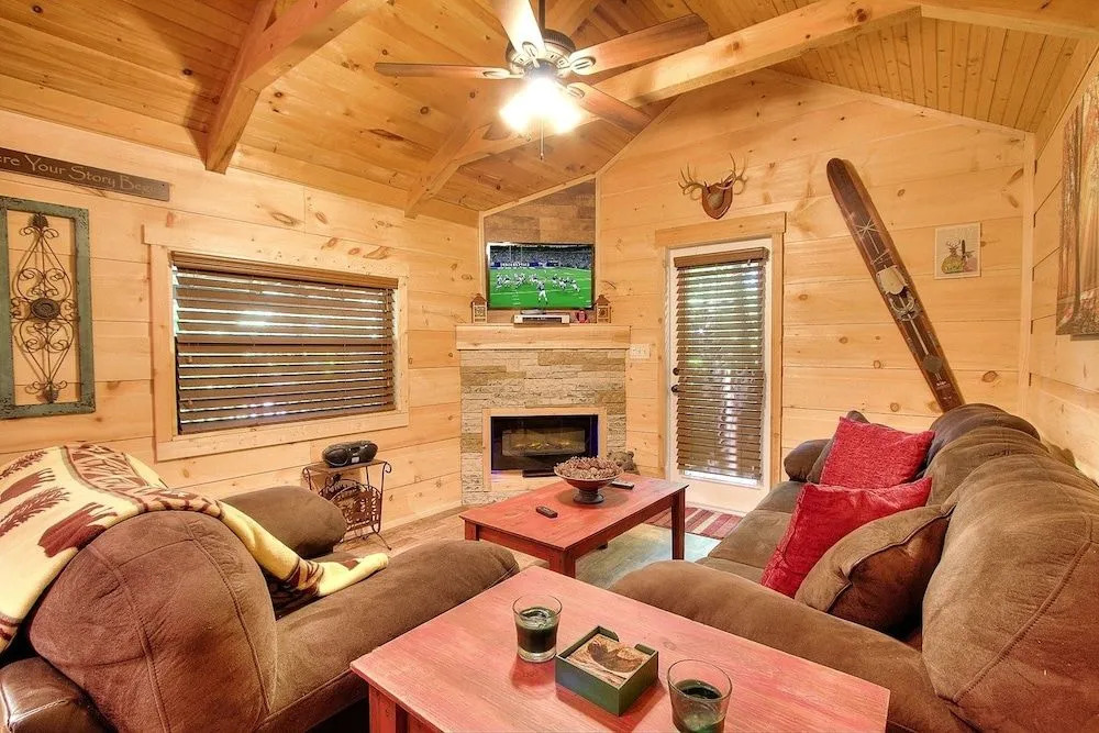 A Mary Cabin 1 Bedroom 1 Bathroom Cabin