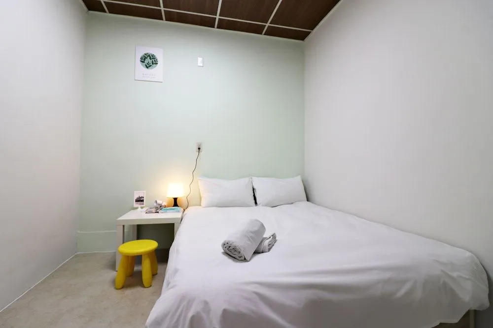Taichung Zhonghua Road Nostalgic Inn