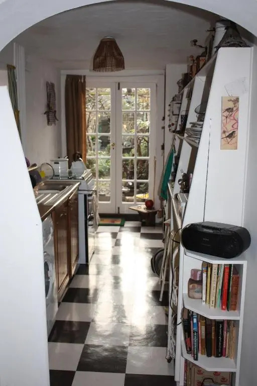 Whitstable Tree House Retreat