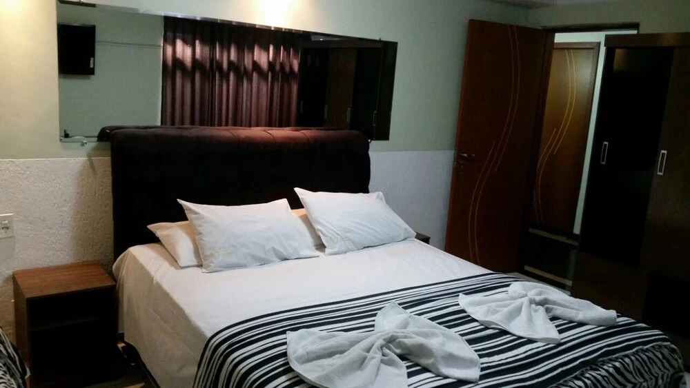 Nasser Hotel