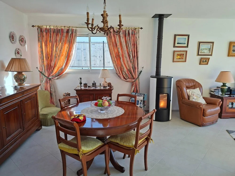 Ground Floor Holiday Home in Plestin des Greves