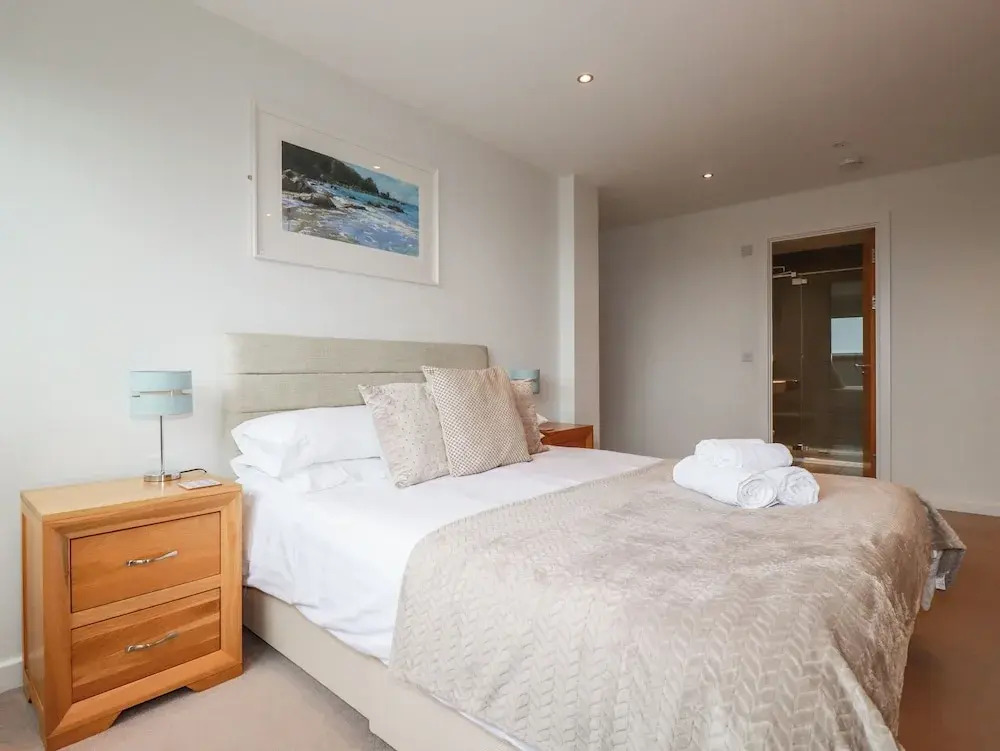 Fistral Pearl